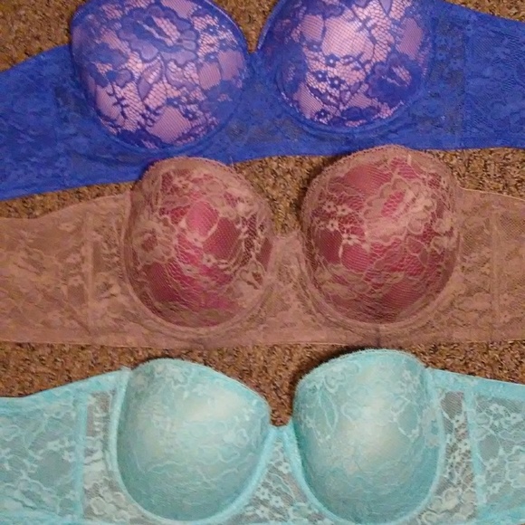 32 D Strapless Bra - Picture 1 of 3